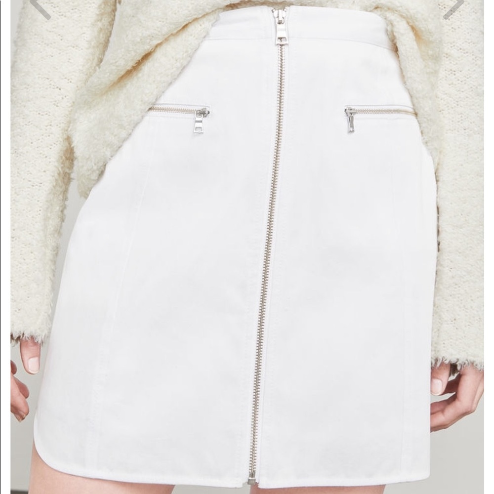 White skirt with gold zipper decoration, NWT